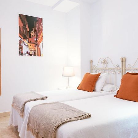 Apartamento Con Encanto En Patio Sevillano Ngoại thất bức ảnh