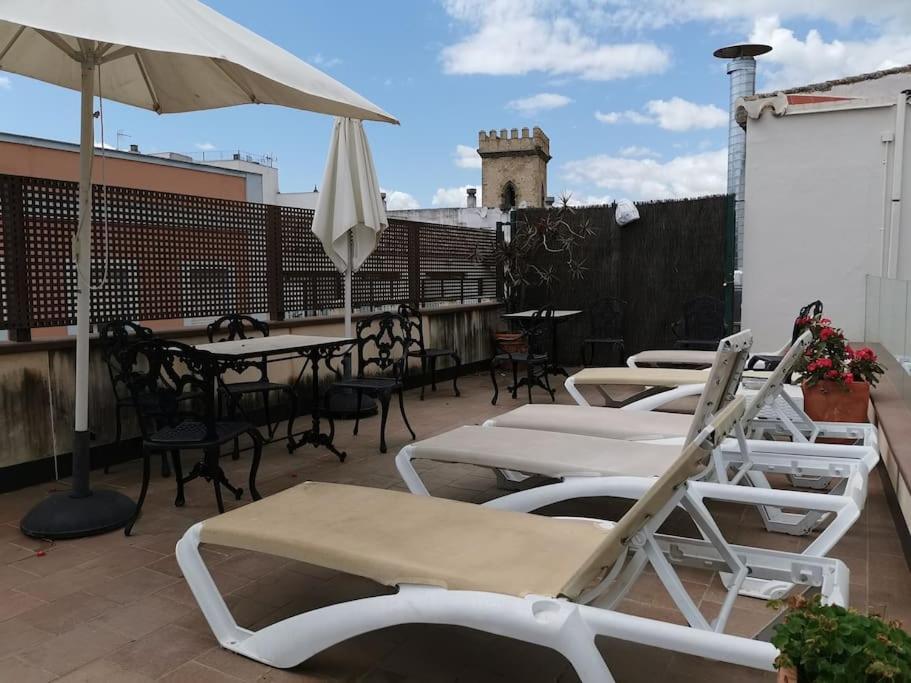 Apartamento Con Encanto En Patio Sevillano Ngoại thất bức ảnh